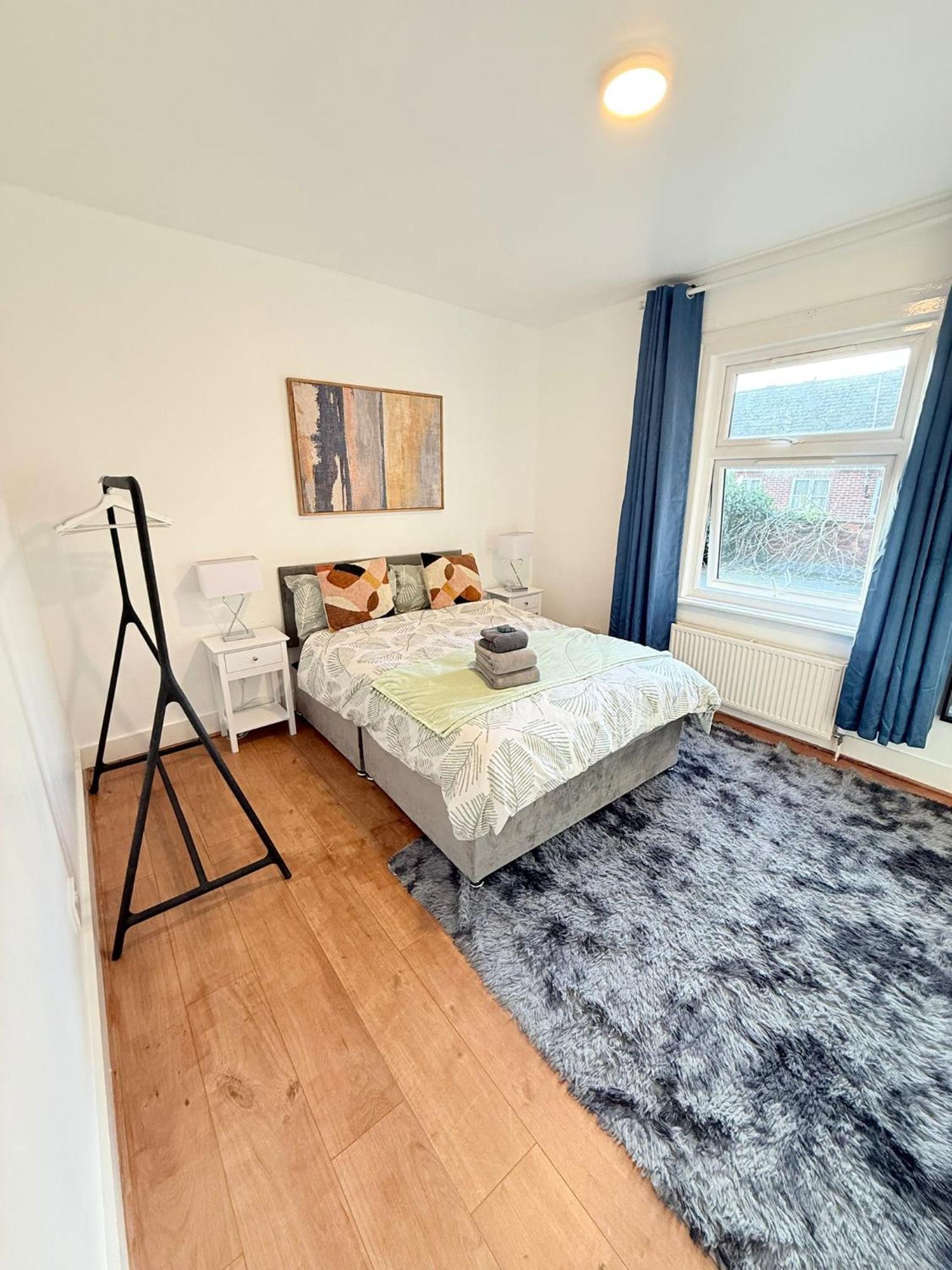 Cricklewood Broadway Guest Home Londres Exterior foto